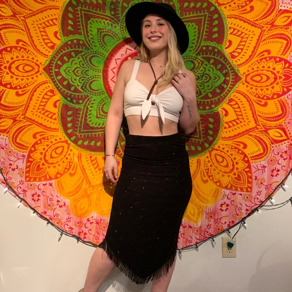 //VINTAGE// Sparkly fringe skirt - Picture 1 of 8